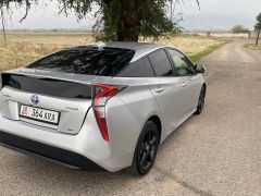 Сүрөт унаа Toyota Prius