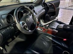 Сүрөт унаа Toyota Highlander