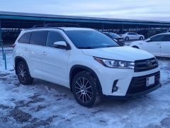 Сүрөт унаа Toyota Highlander