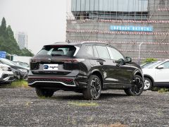 Фото авто Volkswagen Tiguan