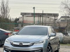 Фото авто Honda Accord