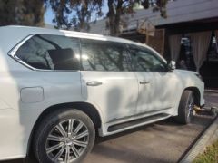 Сүрөт унаа Lexus LX