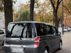 Фото авто Honda Stepwgn