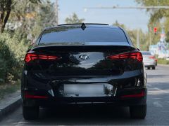 Photo of the vehicle Hyundai Elantra