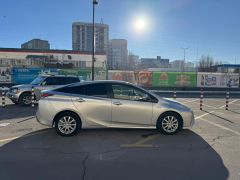 Сүрөт унаа Toyota Prius