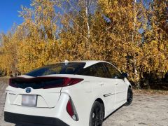 Сүрөт Toyota Prius  2018