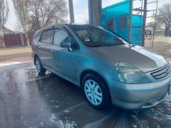 Сүрөт унаа Honda Stream