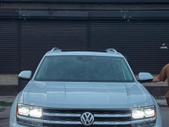 Photo of the vehicle Volkswagen Atlas