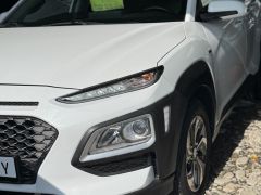 Сүрөт унаа Hyundai Kona