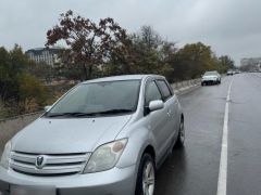 Photo of the vehicle Toyota Ist