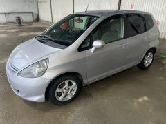 Photo of the vehicle Honda Fit