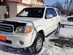 Сүрөт унаа Toyota Sequoia