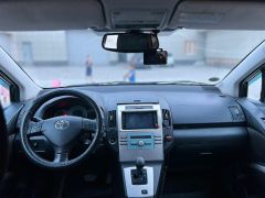 Фото авто Toyota Corolla Verso