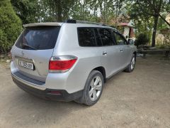 Сүрөт унаа Toyota Highlander