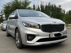 Сүрөт унаа Kia Carnival