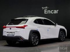 Фото авто Lexus UX