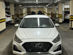 Photo of the vehicle Hyundai Sonata