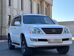 Photo of the vehicle Lexus GX