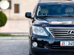 Сүрөт унаа Lexus LX