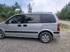 Photo of the vehicle Opel Sintra