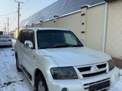 Сүрөт унаа Mitsubishi Pajero