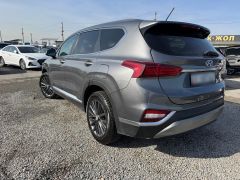 Photo of the vehicle Hyundai Santa Fe