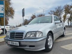 Сүрөт унаа Mercedes-Benz C-Класс