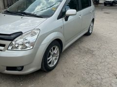 Сүрөт унаа Toyota Corolla Verso