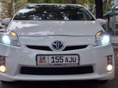 Фото авто Toyota Prius