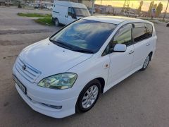 Фото авто Toyota Ipsum