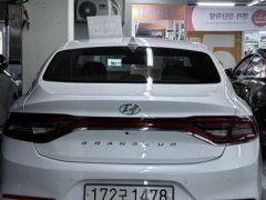 Photo of the vehicle Hyundai Grandeur