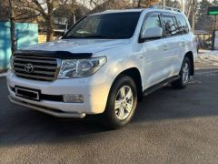 Сүрөт унаа Toyota Land Cruiser