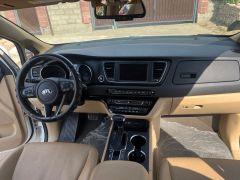 Сүрөт унаа Kia Carnival