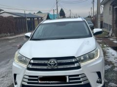 Фото авто Toyota Highlander