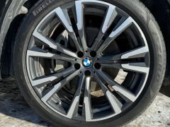 Сүрөт унаа BMW X7