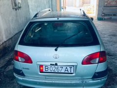 Сүрөт унаа Toyota Avensis