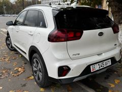 Сүрөт унаа Kia Niro