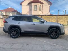 Photo of the vehicle Toyota RAV4