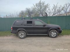 Сүрөт унаа Nissan Pathfinder