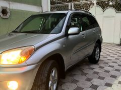 Фото авто Toyota RAV4