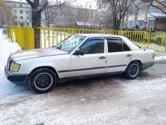 Photo of the vehicle Mercedes-Benz W124