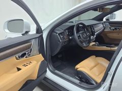 Photo of the vehicle Volvo V90 Cross Country