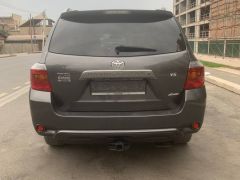 Photo of the vehicle Toyota Highlander