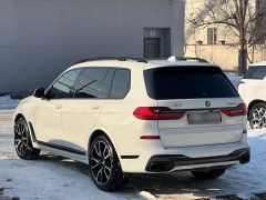 Сүрөт унаа BMW X7