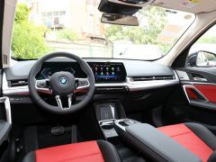 Фото авто BMW iX1