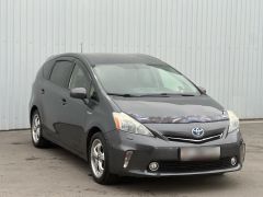 Фото авто Toyota Prius v (+)