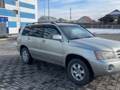 Photo of the vehicle Toyota Highlander