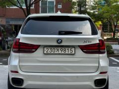 Photo of the vehicle BMW X5