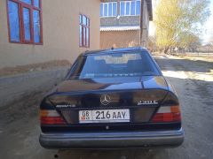 Сүрөт унаа Mercedes-Benz W124