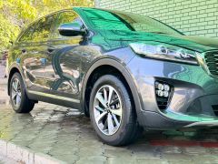 Сүрөт унаа Kia Sorento